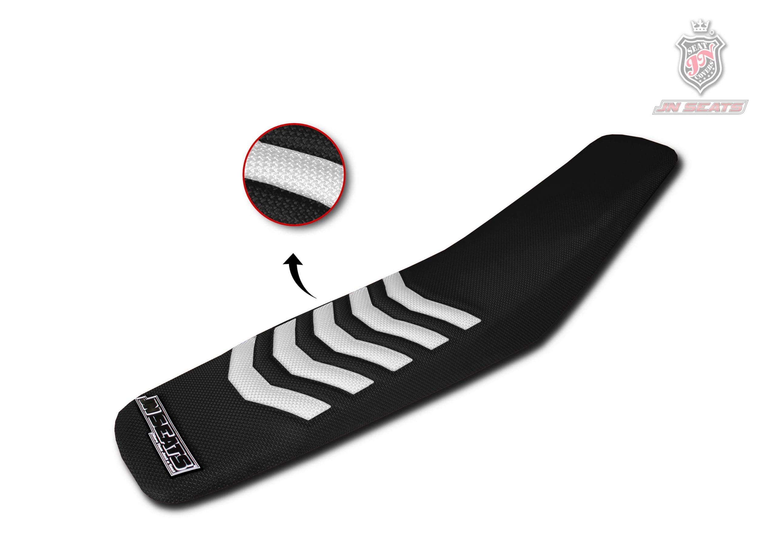BETA-RR-2T-4T-20-22.-REF.-JNM-2.0413-scaled CAPA DE BANCO JN SEATS BETA RR 2T/4T 20-25 - BLACK/WHITE - Image 1