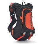 MOCHILA HIDRATAÇÃO USWE HYDRO 8 - BLACK/ORANGE
